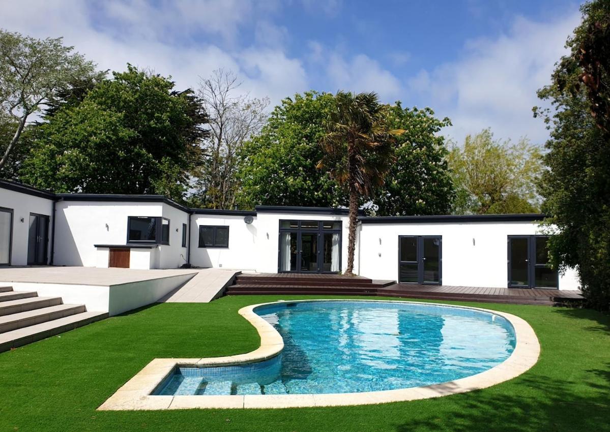 Tranquil & Unique Villa On The Uk'S Sunniest Place Ratton Exteriör bild